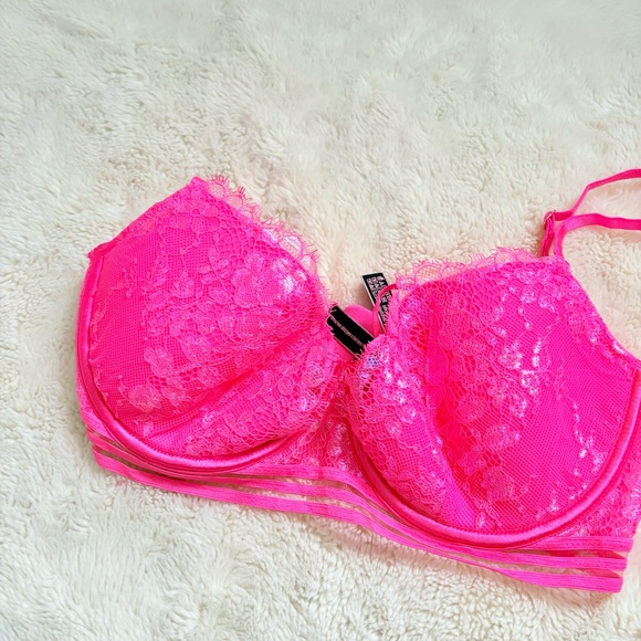 Victoria’s Secret Very Sexy Lined Balconette 32D | Barbiecore Coquette Lace Bra - Picture 7 of 9